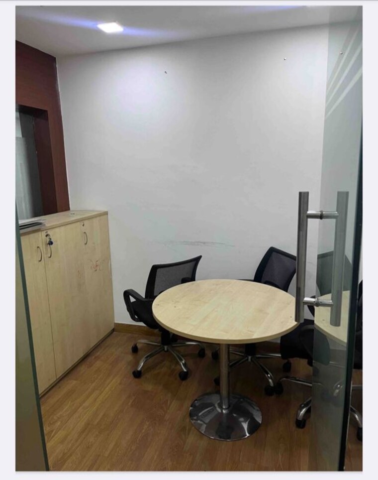 Team Area, jasola Commercial Office Space 2245 Sq.Ft. In Jasola Delhi 10428967