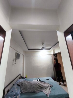 Furnished Amenities in 1 BHK Apartment at Andheri Green Field Towers, Jogeshwari East – for Rent