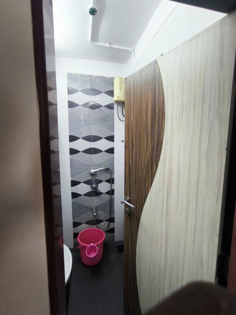 Bathroom, andheri-green-field-towers 1 Bedroom 550 Sq.Ft. Apartment In Jogeshwari East Mumbai 10428972