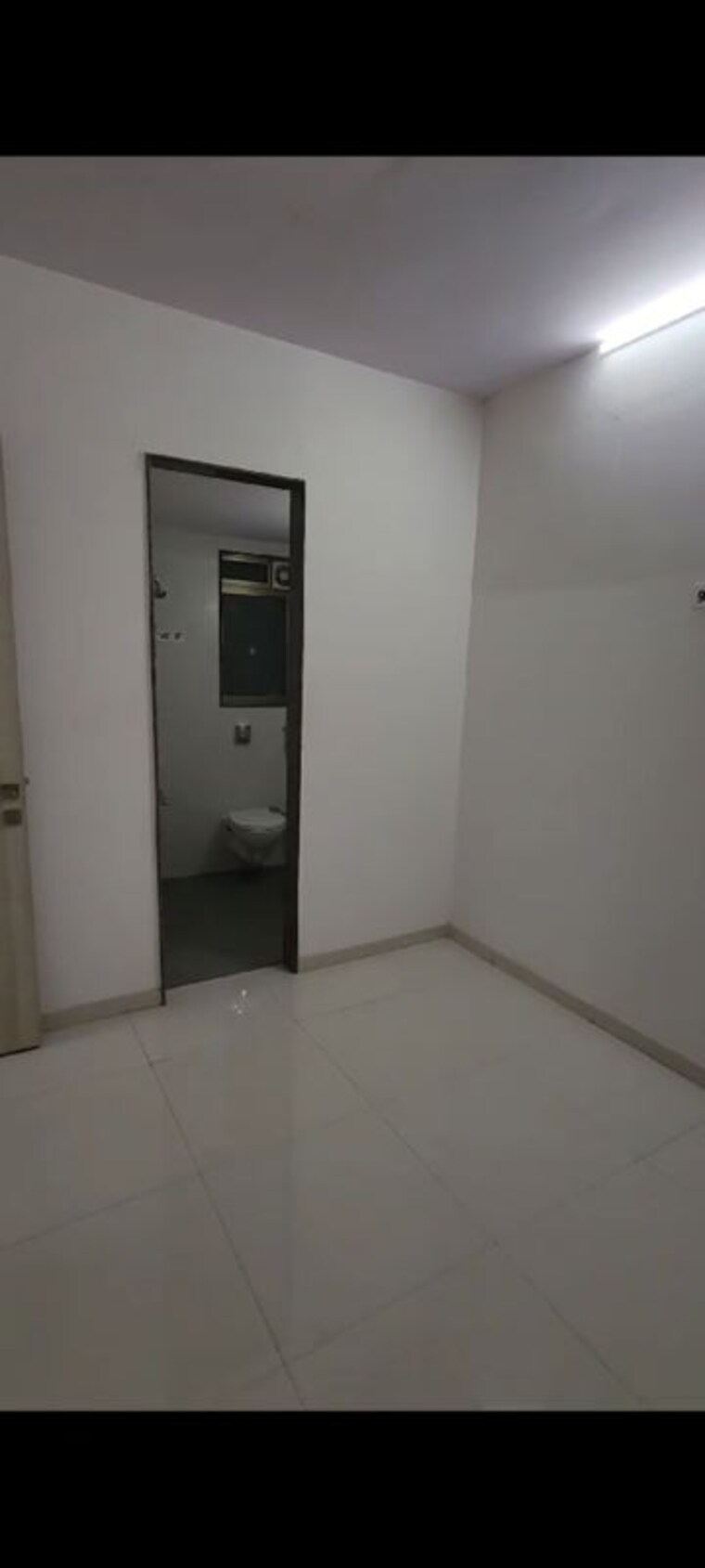 Room, shivalik-bandra-north-gulmohar-avenue 1 Bedroom 322 Sq.Ft. Apartment In Bandra East Mumbai 9755084