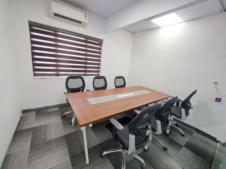 Team Area, arv-park Commercial Office Space in IT/SEZ 2000 Sq.Ft. In Sector 63 Noida 10428930