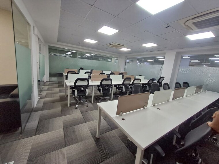 Team Area, arv-park Commercial Office Space in IT/SEZ 2000 Sq.Ft. In Sector 63 Noida 10428930