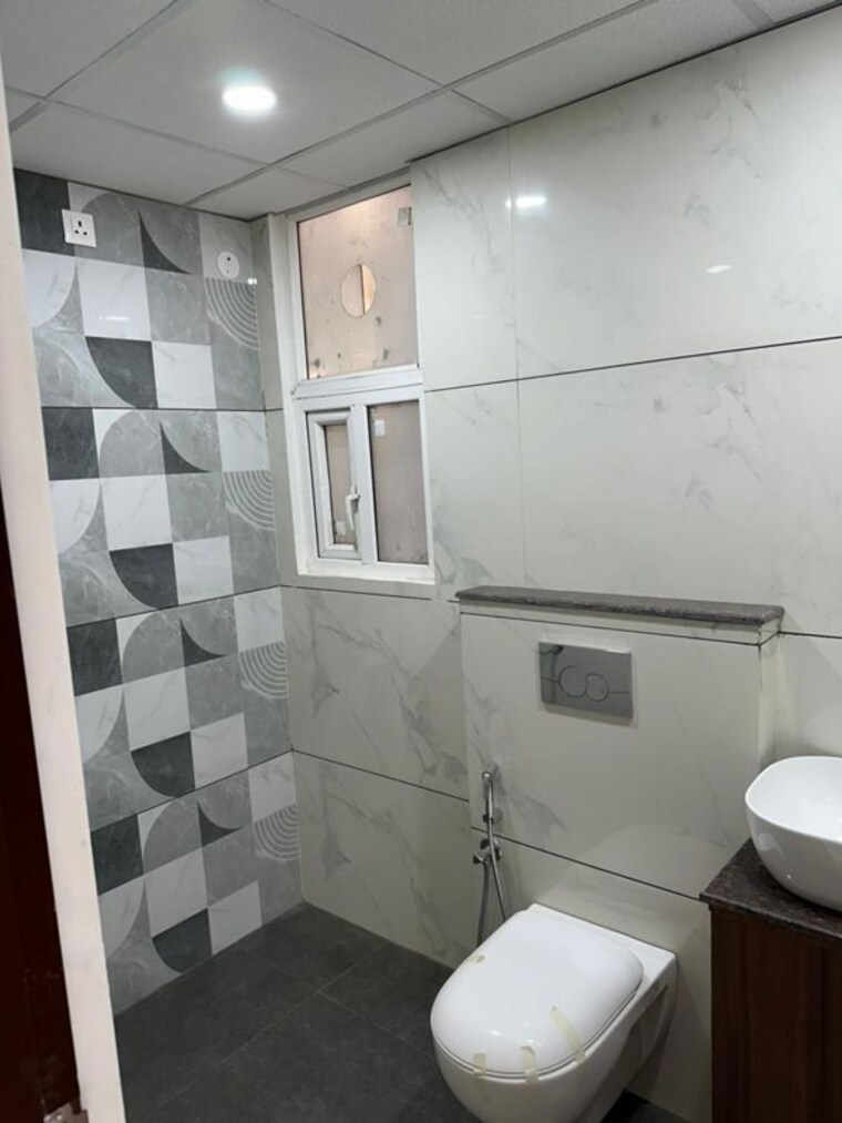 Bathroom, nagla road 3 Bedroom 2025 Sq.Ft. Apartment In Nagla Road Zirakpur 10429010