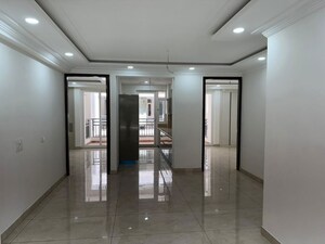 Living Room in 3 BHK Apartment at Nagla Road – for Rent