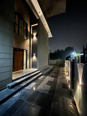 Staircase in 4 BHK Builder Floor at Chattarpur – for Rent