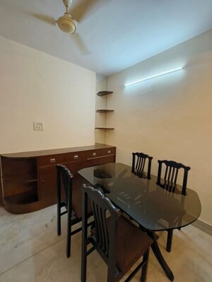 Team Area in 1 BHK Apartment at Cooke Town – for Rent