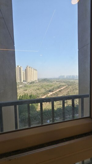 6 BHK Independent House – Exterior View View at Embassy Oxygen, Sector 144 - for Rent