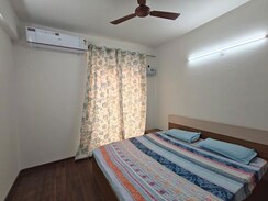 2 BHK Apartment For Rent in BPTP Discovery Park