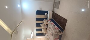 Furnished Amenities in 4 BHK Apartment at Sector 41 – for Sale