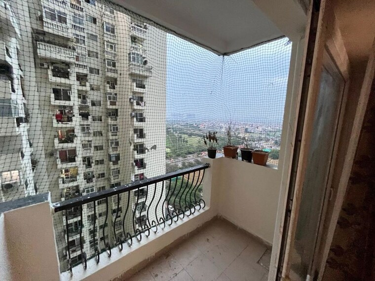 Balcony, amrapali-silicon-city 3 Bedroom 1420 Sq.Ft. Apartment In Sector 76 Noida 10429176