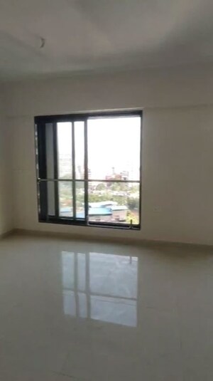 Living Room in 2.5 BHK Apartment at Gurukripa Building, Chembur – for Rent