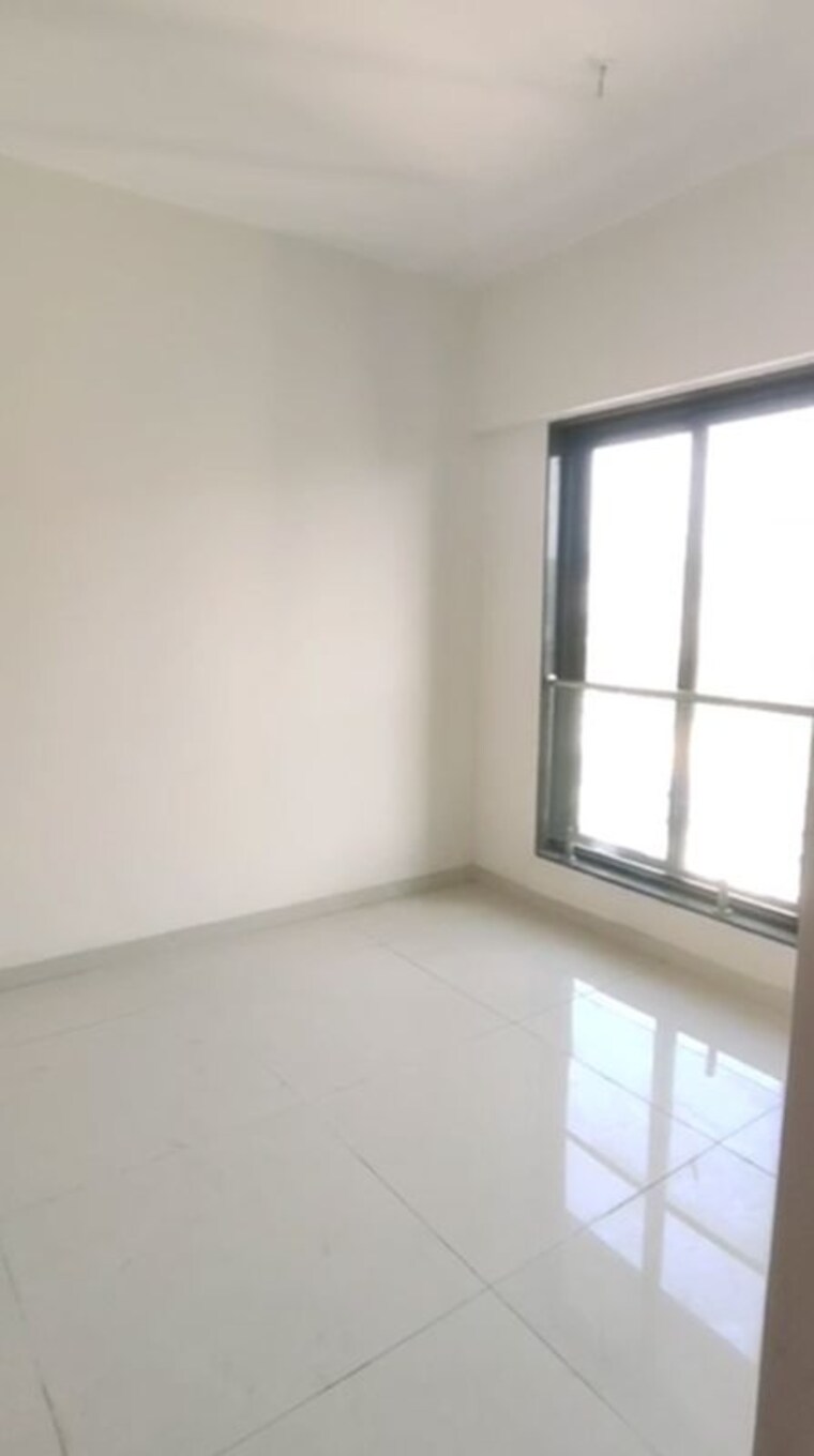 Living Room, gurukripa-building 2.5 Bedroom 890 Sq.Ft. Apartment In Chembur Mumbai 10429135