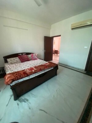 2 BHK Independent House For Rent in Sector 4