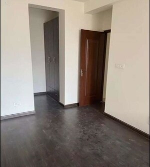 Room in 3 BHK Apartment at SBP Housing Park, Central Derabassi – for Rent