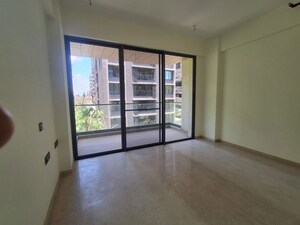 Room in 2 BHK Apartment at Radius Residency and Anand Bhuvan, Santacruz West – for Sale