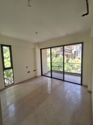 Room in 2 BHK Apartment at Radius Residency and Anand Bhuvan, Santacruz West – for Sale