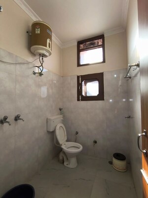 Bathroom in 1 BHK Independent House at Sector 4 – for Rent