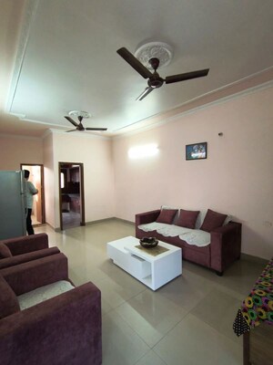 Team Area in 1 BHK Independent House at Sector 4 – for Rent