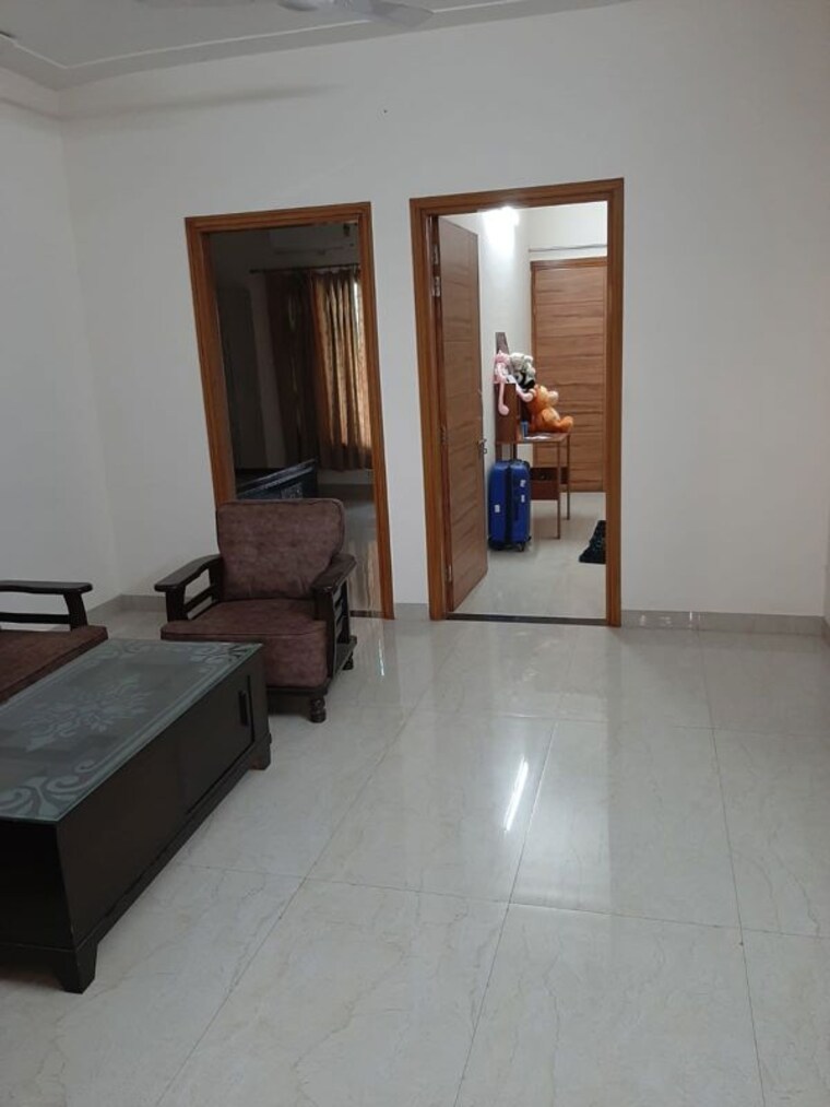Room, aerocity 2 Bedroom 250 Sq.Ft. Builder Floor In Aerocity Mohali 10429255