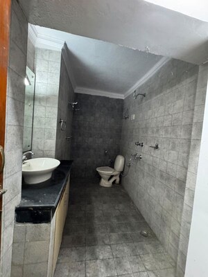 Bathroom in 3 BHK Builder Floor at Masjid Moth – for Sale