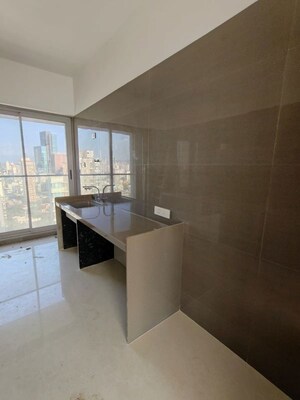 Team Area in 3 BHK Apartment at Joshi Vadi – for Rent