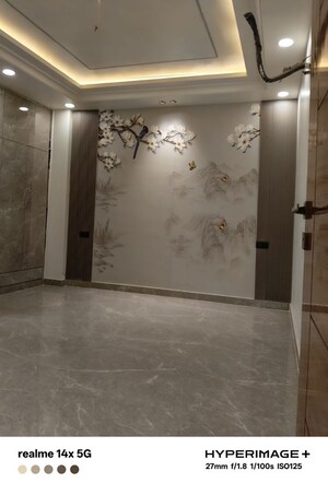 Room in 4 BHK Builder Floor at Sector 85 – for Sale