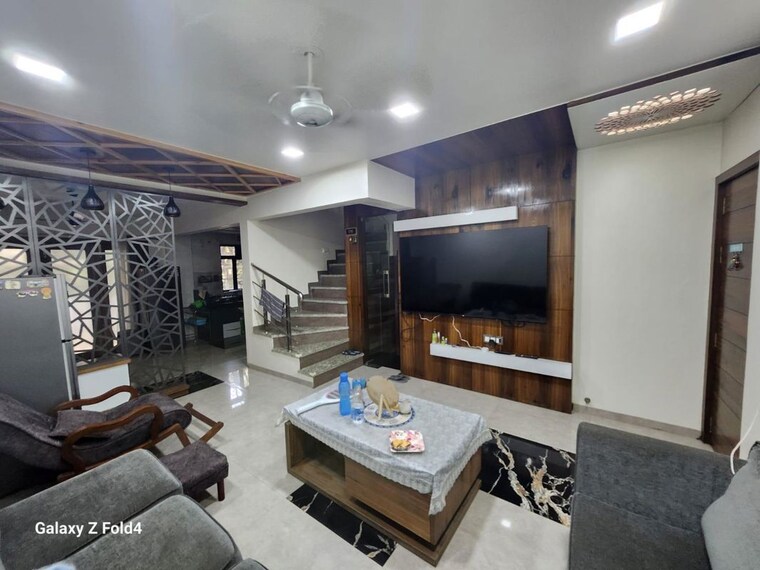 Living Room, clover-gardens 3 Bedroom 2000 Sq.Ft. Villa In Koregaon Park Pune 10429252