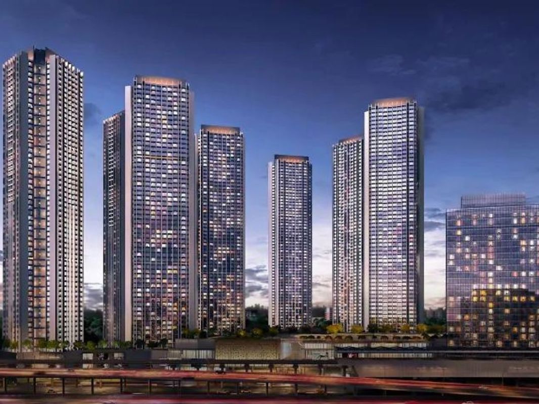 4 BHK + Extra Room 4063 Sq.Ft. Apartment in Max Estate 361