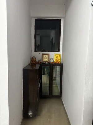 Building Lobby in 3 BHK Apartment at Gomti Nagar – for Rent