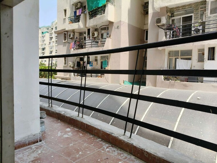 Balcony, supertech-emerald-court 3 Bedroom 1750 Sq.Ft. Apartment In Sector 93a Noida 10429228