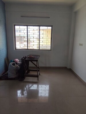 Room in 3 BHK Apartment at Kalikapur – for Sale