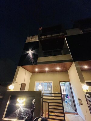 Furnished Amenities in 3 BHK Independent House at Vistara Township, Nipania – for Rent