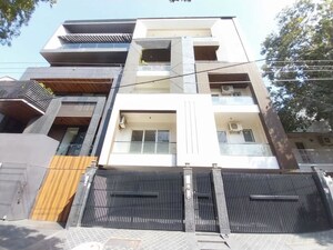 1 BHK Apartment – Exterior View View at Sector 42 - for Rent