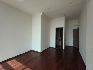 Room in 4 BHK Apartment at Piramal Mahalaxmi, Mahalaxmi – for Sale