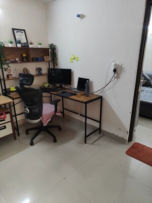 Team Area in 2 BHK Apartment at Supertech Eco Village II, Sector 16b Greater Noida – for Rent