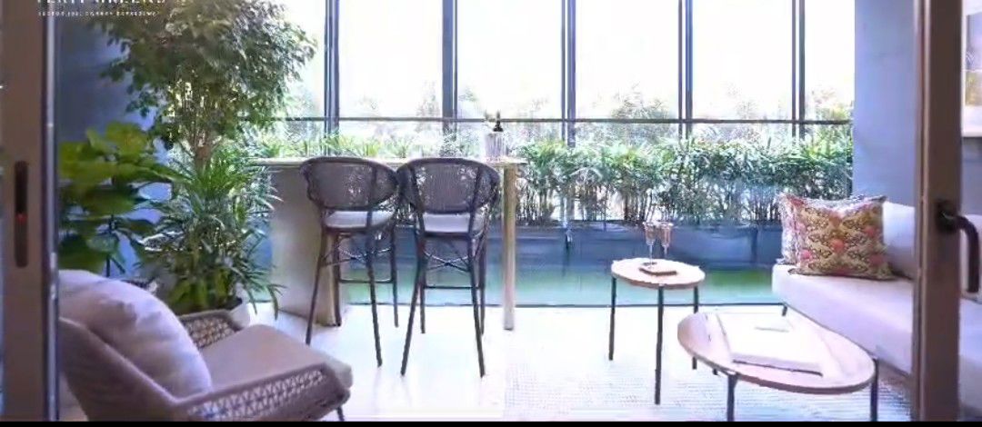 2 BHK 1600 Sq.Ft. Apartment in BPTP Amstoria Verti Greens