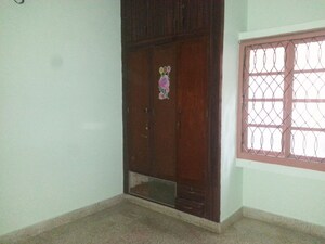 Room in 1 BHK Independent House at Rt Nagar – for Rent