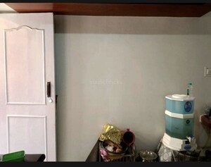 Furnished Amenities in 5 BHK Builder Floor at Rt Nagar – for Sale