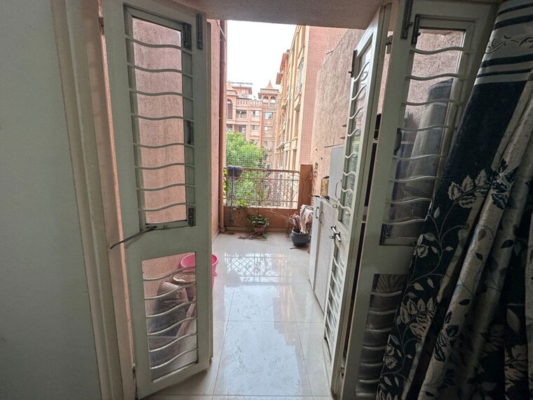 Balcony, pimple saudagar 2 Bedroom 1000 Sq.Ft. Apartment In Pimple Saudagar Pune 10429472