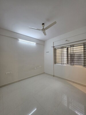 Room in 1 BHK Builder Floor at Hsr Layout Sector 2 – for Rent