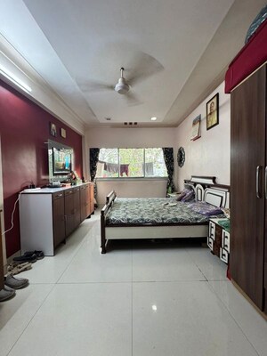 Bedroom in 3 BHK Apartment at Chembur – for Rent