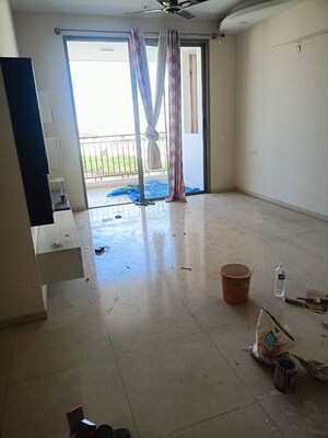 Room in 3 BHK Apartment at Hiranandani Club Meadows, Bannerghatta – for Rent