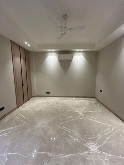 6+ BHK + Servant Room Independent House For Sale in Vasant Vihar