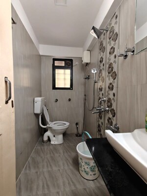 Bathroom in 3 BHK Apartment at Vaibhavlaxmi Stella Sapphire, Chembur – for Sale