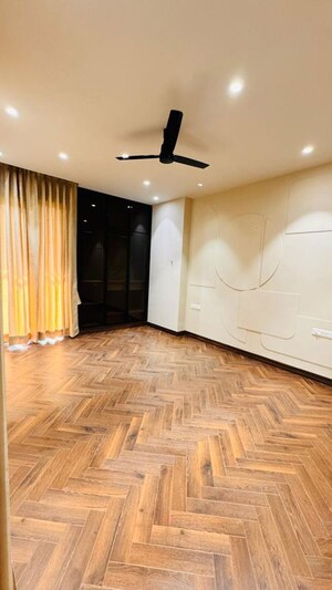 Bedroom in 3.5 BHK Builder Floor at Anant Raj The Estate Floors, Sector 63a – for Sale