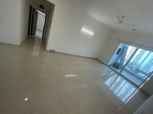 Room in 5 BHK Apartment at 3C Lotus 300, Sector 107 – for Sale