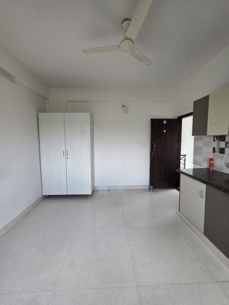 Room, hsr layout sector 2 1 RK 300 Sq.Ft. Builder Floor In Hsr Layout Sector 2 Bangalore 10429564