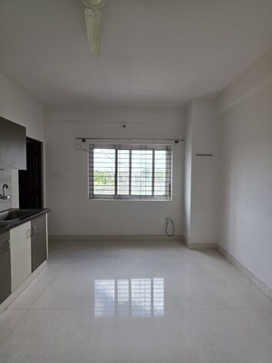 Room in 1 RK Builder Floor at Hsr Layout Sector 2 – for Rent
