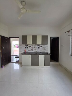 Bedroom in 1 RK Builder Floor at Hsr Layout Sector 2 – for Rent