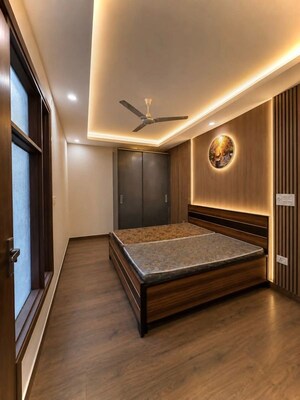 Room in 3 BHK Apartment at Saket – for Rent